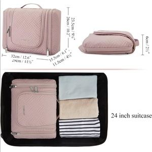 NWOT Bagsmart Toiletry Bag